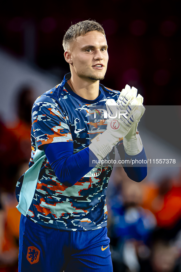 Netherlands goalkeeper Bart Verbruggen during the match between the Netherlands and Bosnia and Herzegovina at the Philips Stadium for the UE...