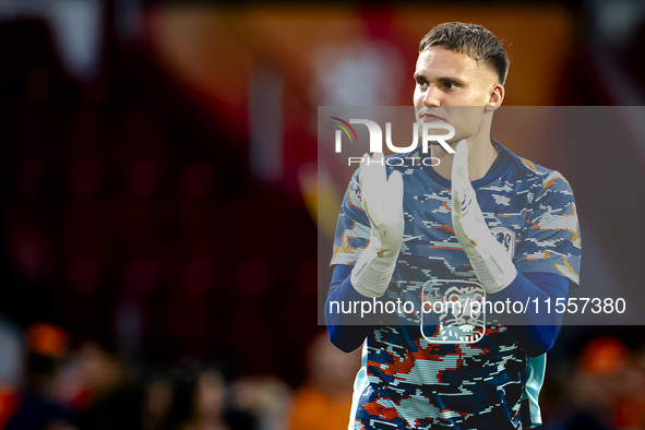 Netherlands goalkeeper Bart Verbruggen during the match between the Netherlands and Bosnia and Herzegovina at the Philips Stadium for the UE...