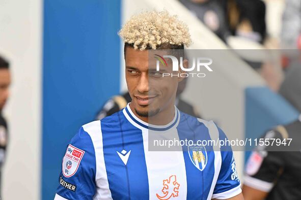 Lyle Taylor (33 Colchester United) during the Sky Bet League 2 match between Colchester United and Bromley at the Weston Homes Community Sta...