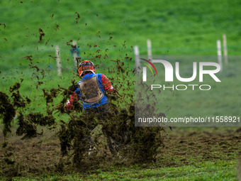 Dave Mears (19) kicks up some dirt in the 350cc Upright Class during the ACU British Upright Championships in Gawsworth, Cheshire, on Septem...