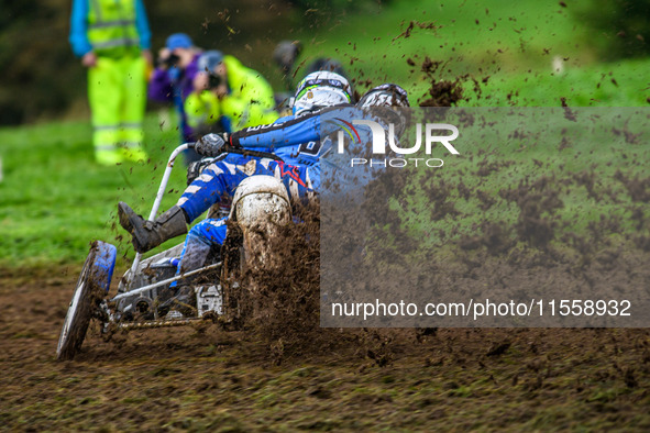 Rob Bradley and Josh Fowler (87) compete in the 1000cc Sidecar Class during the ACU British Upright Championships in Woodhouse Lance, Gawswo...