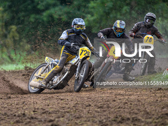 Glyn Drake (72) leads David Hammersley (8) and Jack Roberts (76) in the 500cc Upright Class during the ACU British Upright Championships in...