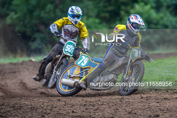 Rick Scarboro (79) leads David Knowles (501) in the 250cc Support Class during the ACU British Upright Championships in Gawsworth, Cheshire,...