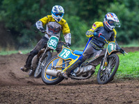 Rick Scarboro (79) leads David Knowles (501) in the 250cc Support Class during the ACU British Upright Championships in Gawsworth, Cheshire,...