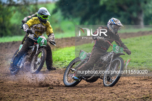 David James (9) leads Antony Worrall (4) in the Upright 250 Final during the ACU British Upright Championships at Woodhouse Lance, Gawsworth...