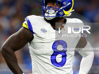 DETROIT,MICHIGAN-SEPTEMBER 8: Linebacker Jared Verse (8) of the Los Angeles Rams looks up to the screen from the field during a game between...