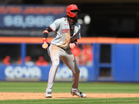 Cincinnati Reds' Elly De La Cruz #44 takes a lead off second base during the sixth inning of the baseball game against the New York Mets at...