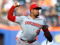 Cincinnati Reds pitcher Alexis Diaz #43 throws during the ninth inning of the baseball game against the New York Mets at Citi Field in Coron...