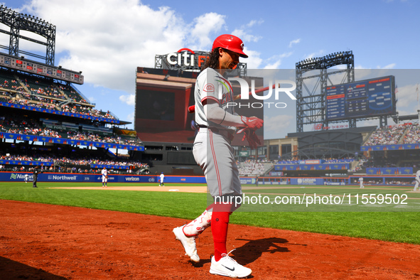 Jonathan India #6 of the Cincinnati Reds walks to the plate during the sixth inning of the baseball game against the New York Mets at Citi F...