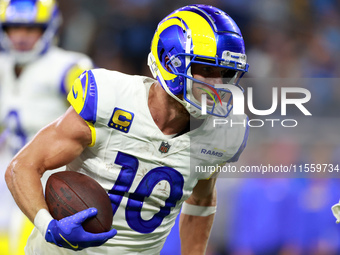 DETROIT,MICHIGAN-SEPTEMBER 8:  
Wide receiver Cooper Kupp (10) of the Los Angeles Rams carries the ball during a game between the Detroit Li...