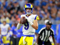 DETROIT,MICHIGAN-SEPTEMBER 8: Quarterback Matthew Stafford (9) of the Los Angeles Rams looks to pass during a game between the Detroit Lions...