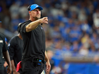 DETROIT,MICHIGAN-SEPTEMBER 8:  Detroit Lions head coach Dan Campbell gestures during a game between the Detroit Lions and the Los Angeles Ra...