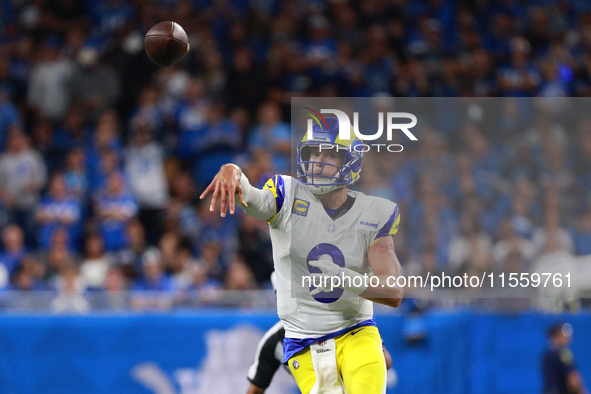 DETROIT,MICHIGAN-SEPTEMBER 8: Los Angeles Rams quarterback Matthew Stafford (9) throws a pass during the second half of an NFL football game...