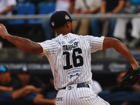 Stephen Tarpley #16 of Sultanes de Monterrey pitches the ball during the 2024 King Series match 3 against Diablos Rojos of the Mexican Baseb...