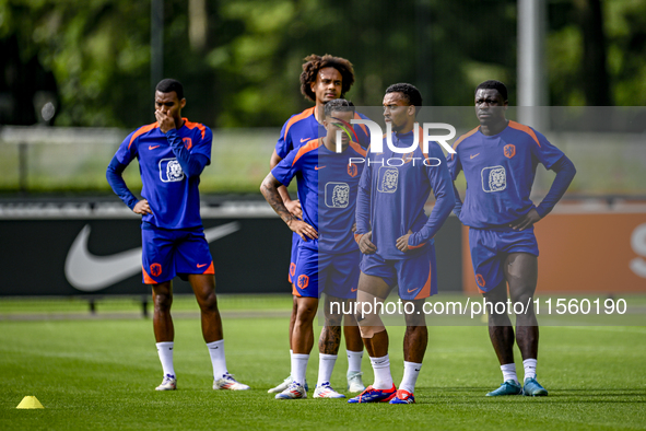 Netherlands players Ryan Gravenberch, Justin Kluivert, Joshua Zirkzee, Quinten Timber, and Brian Brobbey during the training and press confe...