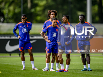 Netherlands players Ryan Gravenberch, Justin Kluivert, Joshua Zirkzee, Quinten Timber, and Brian Brobbey during the training and press confe...