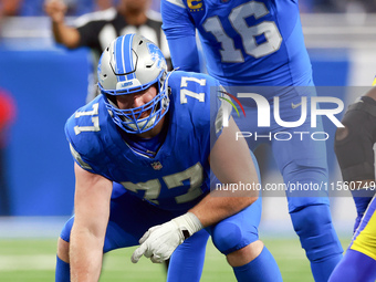 DETROIT,MICHIGAN-SEPTEMBER 8:  Quarterback Jared Goff (16) of the Detroit Lions calls a play while center Frank Ragnow (77) of the Detroit L...