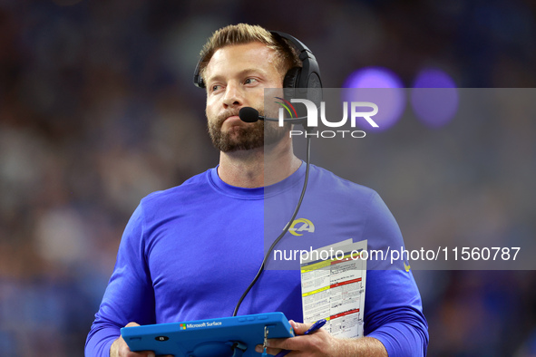 DETROIT,MICHIGAN-SEPTEMBER 8:  Los Angeles Rams head coach Sean McVay reacts after a play during a game between the Detroit Lions and the Lo...