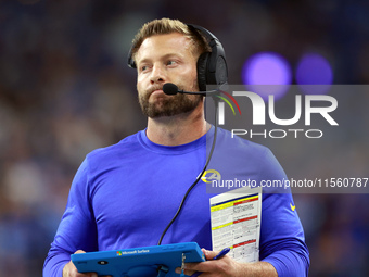 DETROIT,MICHIGAN-SEPTEMBER 8:  Los Angeles Rams head coach Sean McVay reacts after a play during a game between the Detroit Lions and the Lo...