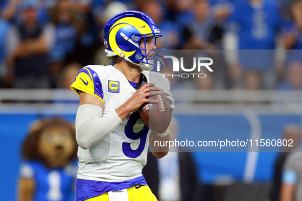 DETROIT,MICHIGAN-SEPTEMBER 8:  Quarterback Matthew Stafford (9) of the Los Angeles Rams looks to pass the ball during a game between the Det...