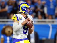 DETROIT,MICHIGAN-SEPTEMBER 8:  Quarterback Matthew Stafford (9) of the Los Angeles Rams looks to pass the ball during a game between the Det...