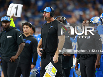 DETROIT,MICHIGAN-SEPTEMBER 8:  Detroit Lions head coach Dan Campbell looks on from the sidelinesduring a game between the Detroit Lions and...