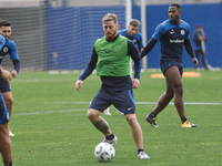 Iker Muniain trains during his presentation day as a new player of San Lorenzo de Almagro at Estadio Pedro Bidegain in Buenos Aires, Argenti...