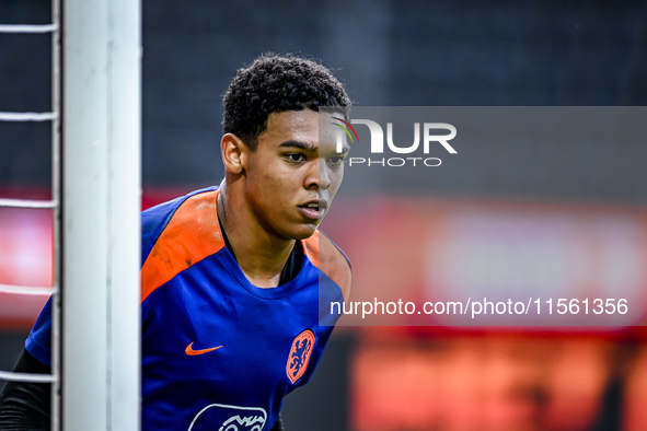 Netherlands goalkeeper Rome-Jayden Owusu-Oduro plays during the match between the Netherlands and Georgia at the Covebo Stadium - De Koel fo...