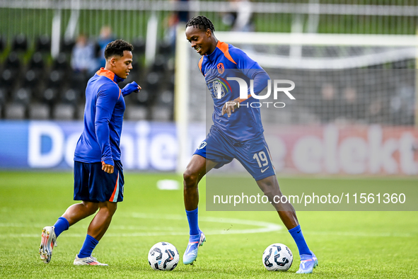 Netherlands player Million Manhoef and Netherlands player Emmanuel Emegha during the match between the Netherlands and Georgia at the Covebo...