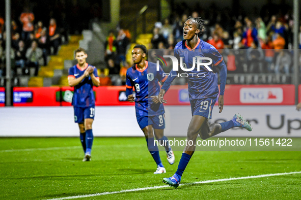 Netherlands player Emmanuel Emegha celebrates the 2-0 goal during the match between the Netherlands and Georgia at the Covebo Stadium - De K...