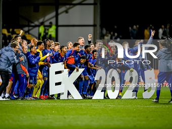 Players of the Netherlands celebrate the win and qualification for the EK 2025 during the match between the Netherlands and Georgia at the C...