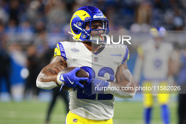 DETROIT,MICHIGAN-SEPTEMBER 8: Los Angeles Rams running back Blake Corum (22) is seen during warmups ahead of a game between the Los Angeles...