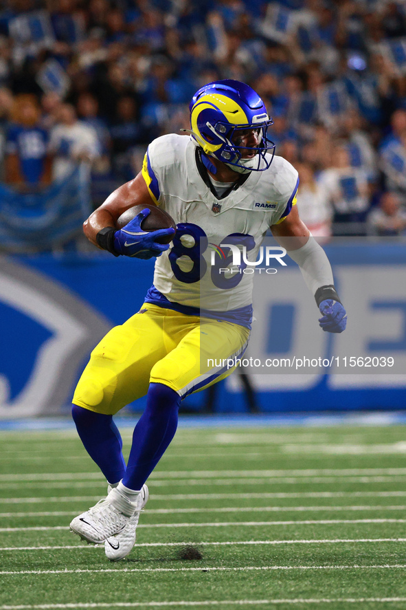 DETROIT,MICHIGAN-SEPTEMBER 8: Los Angeles Rams tight end Colby Parkinson (86) runs the ball during the first half of an NFL football game be...