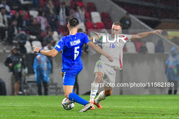 Davide Frattesi is in action during Israel vs Italy: matchday 2 of UEFA Nations League 2024-2025, at Bozsik Arena in Budapest, Hungary, on S...