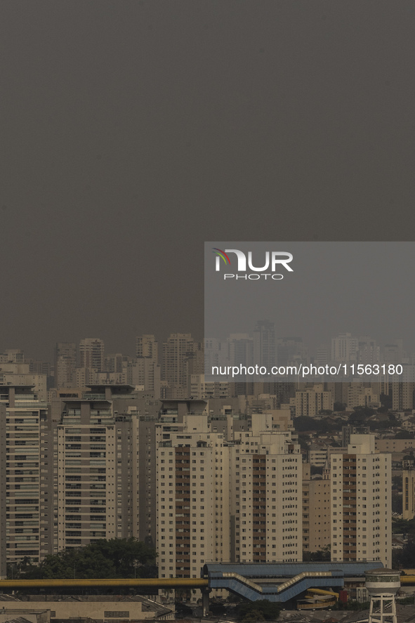 Dry weather and a layer of pollution cover the sky in Sao Paulo, Brazil, on September 10, 2024. The atmospheric blockage, a dry air mass, pe...