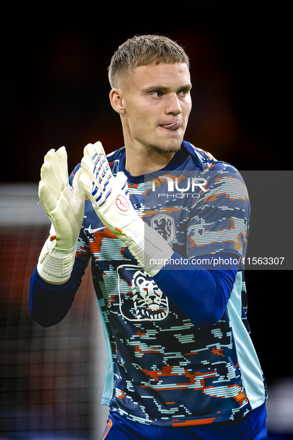 Netherlands goalkeeper Bart Verbruggen during the match between the Netherlands and Germany at the Johan Cruijff ArenA for the UEFA Nations...