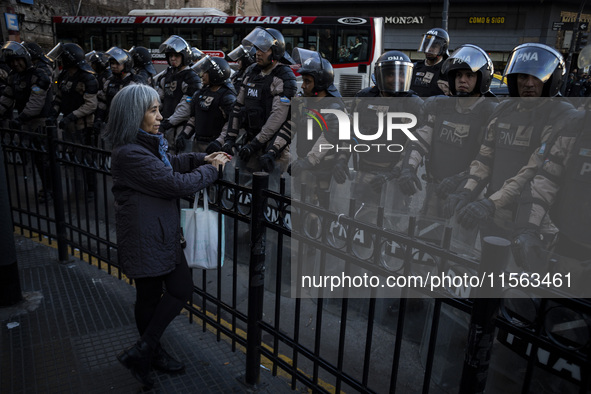 Police repress retirees outside the Argentine National Congress due to President Javier Milei's veto of the increase in pensions in Buenos A...