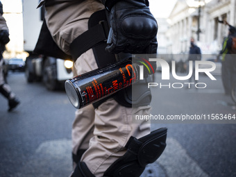 Police repress retirees outside the Argentine National Congress due to President Javier Milei's veto of the increase in pensions in Buenos A...