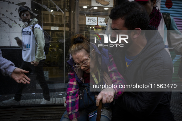 Police repress retirees outside the Argentine National Congress due to President Javier Milei's veto of the increase in pensions in Buenos A...