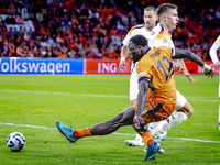 Netherlands forward Brian Brobbey and Germany defender Nico Schlotterbeck during the match between the Netherlands and Germany at the Johan...