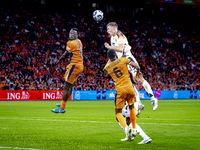 Netherlands forward Brian Brobbey and Germany defender Nico Schlotterbeck during the match between the Netherlands and Germany at the Johan...