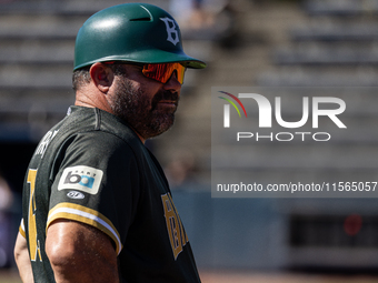 The Yolo High Wheelers (14) beat the Oakland Ballers (4) in game 1 (round 1) of the Pioneer Baseball League's playoffs in Davis, Calif., on...