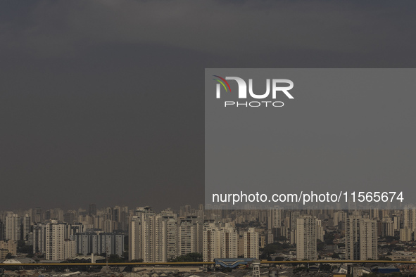 Dry weather and a layer of pollution cover the sky in Sao Paulo, Brazil, on the morning of September 11, 2024. Sao Paulo wakes up with worry...