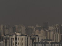 Dry weather and a layer of pollution cover the sky in Sao Paulo, Brazil, on the morning of September 11, 2024. Sao Paulo wakes up with worry...