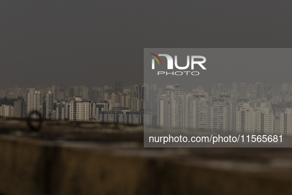 Dry weather and a layer of pollution cover the sky in Sao Paulo, Brazil, on the morning of September 11, 2024. Sao Paulo wakes up with worry...