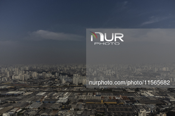 Dry weather and a layer of pollution cover the sky in Sao Paulo, Brazil, on the morning of September 11, 2024. Sao Paulo wakes up with worry...