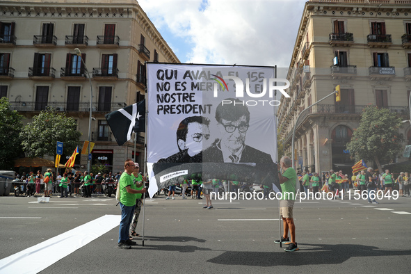 The National Day of Catalonia demonstration records the participation of 70,000 people, the lowest number since the beginning of the Catalan...