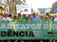 The National Day of Catalonia demonstration records the participation of 70,000 people, the lowest number since the beginning of the Catalan...