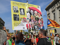 The National Day of Catalonia demonstration records the participation of 70,000 people, the lowest number since the beginning of the Catalan...