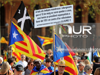 The National Day of Catalonia demonstration records the participation of 70,000 people, the lowest number since the beginning of the Catalan...